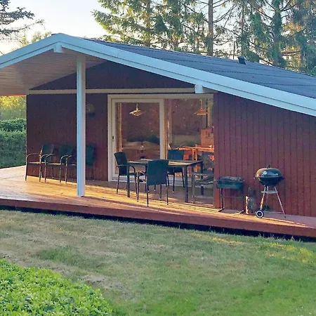 6 Person In F Rvang * Fårvang