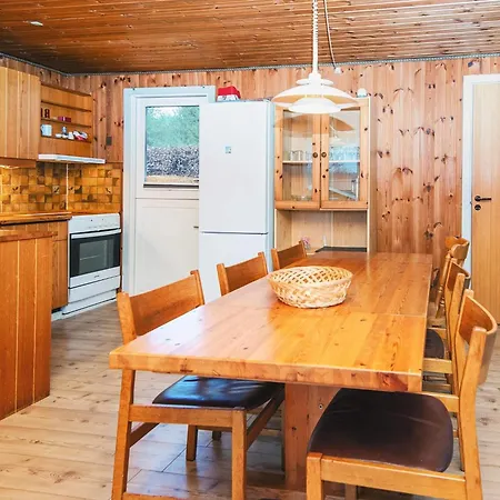 6 Person In F Rvang Holiday home *