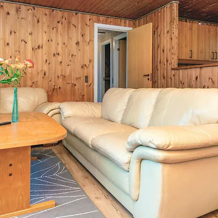 6 Person In F Rvang Holiday home *